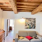 アパート Casale Torresquadrata