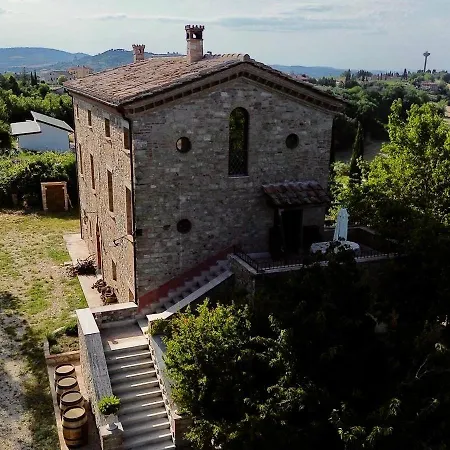 Casale Torresquadrata 토티
