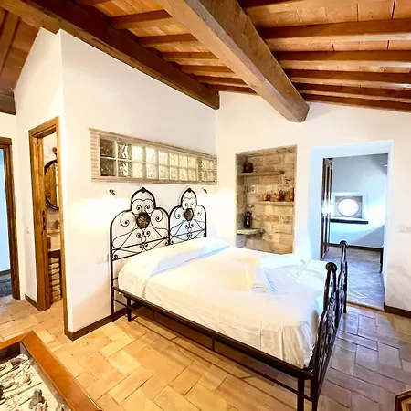 Casale Torresquadrata