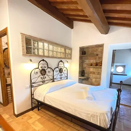 Casale Torresquadrata Apartment *