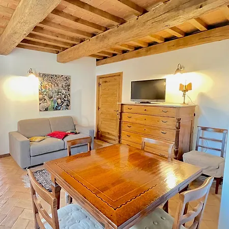 Casale Torresquadrata 아파트