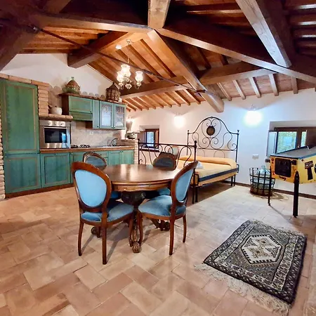 아파트 Casale Torresquadrata 토티