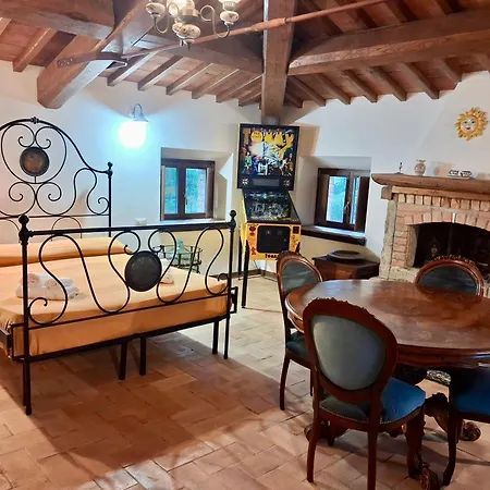 Casale Torresquadrata Apartment